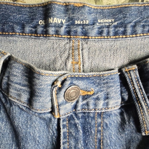 Old Navy Men's Blue Distressed Jeans 36x32 - Picture 4 of 4